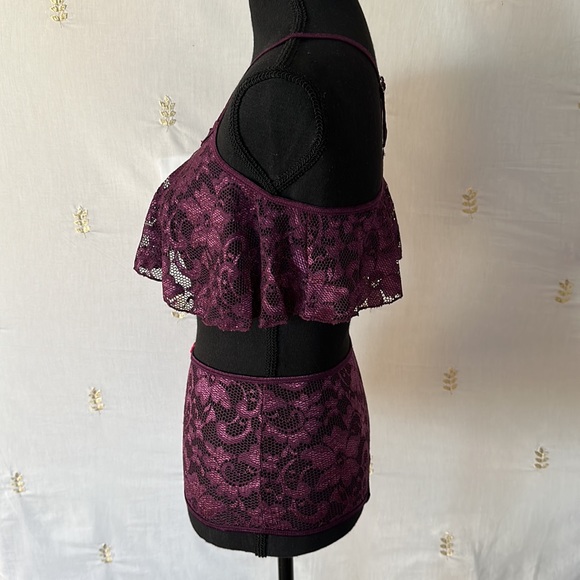 High Waisted Two Piece Lace Lingerie Set - Picture 6 of 12